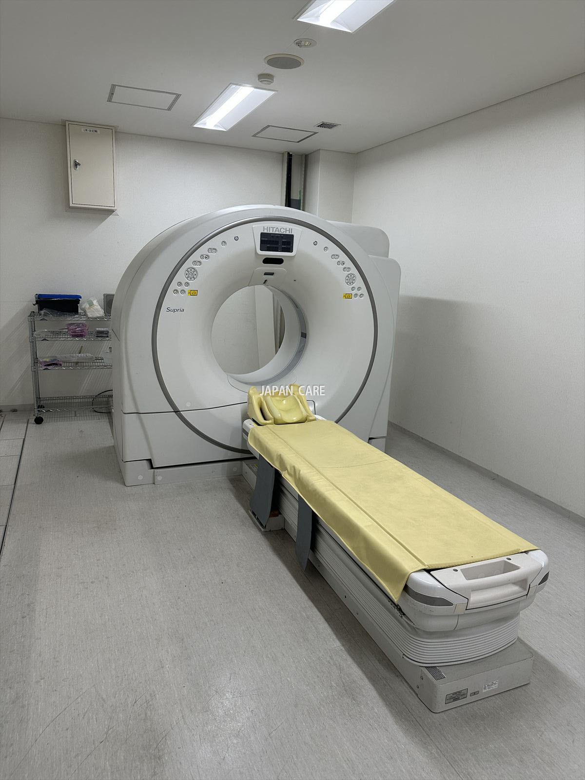 HItachi CT Scanner Supria 16