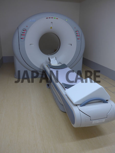 Toshiba multi slice CT scanner AQUILION16 (TSX-101A/GA)